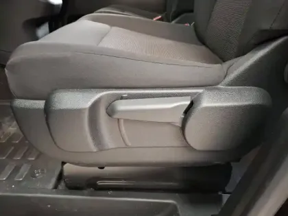 Photo 24 Peugeot Expert  CA FIXE M DIESEL 150 CH MANUELLE