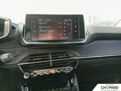 Photo 19 Peugeot 2008  BlueHDi 130 S&S EAT8