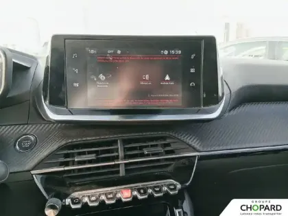 Photo 12 Peugeot 2008  BlueHDi 130 S&S EAT8