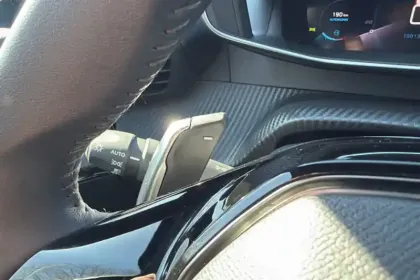 Photo 20 Peugeot 2008  PureTech 130 S&S EAT8