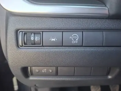 Photo 48 Nissan Qashqai  Mild Hybrid 140 ch