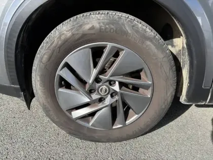 Photo 32 Nissan Qashqai  Mild Hybrid 140 ch