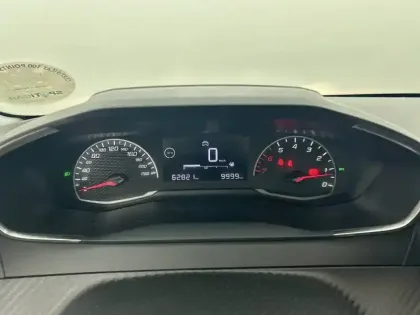 Photo 9 Peugeot 208  PURETECH 75 S&S BVM5