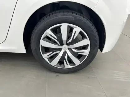 Photo 33 Peugeot 208 Gén. II Ph1 NG Active Pack 5