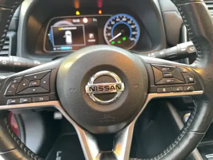 Photo 14 Nissan Leaf  Electrique 40kWh