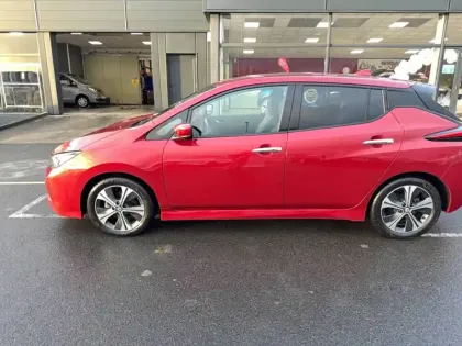 Photo 24 Nissan Leaf  Electrique 40kWh