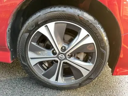 Photo 54 Nissan Leaf  Electrique 40kWh