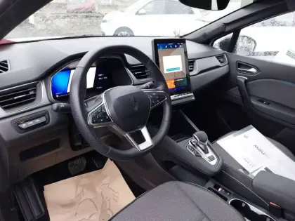 Photo 53 Renault Symbioz  E-Tech full hybrid 145