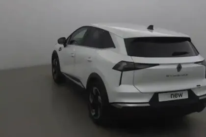 Photo 17 Renault Symbioz  E-Tech full hybrid 145