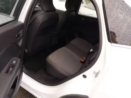 Photo 68 Renault Symbioz  E-Tech full hybrid 145