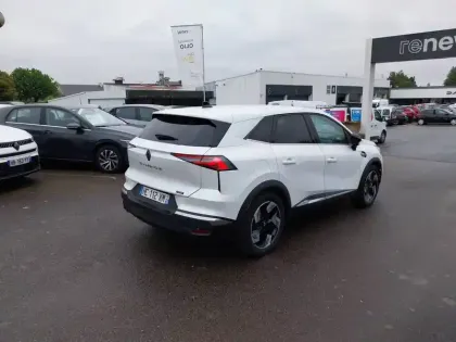 Photo 48 Renault Symbioz  E-Tech full hybrid 145