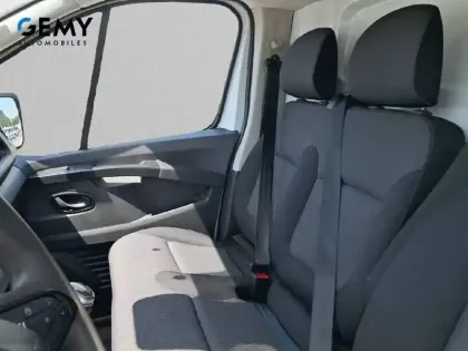 Photo 9 Renault Trafic  FGN L1H1 3000 KG BLUE DCI 130