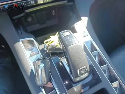 Photo 14 DS DS 7 DS7 Crossback BlueHDi 130 EAT8