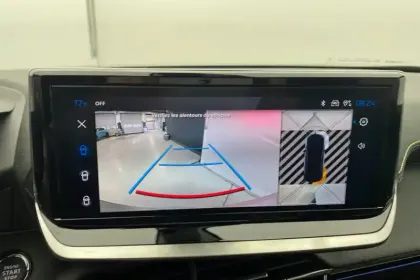 Photo 15 Peugeot 2008  Hybrid 145 e-DCS6