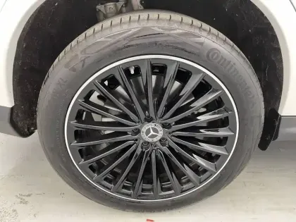 Photo 47 Mercedes Classe GLC Gén. II (C254) Ph1 AMG Line 5