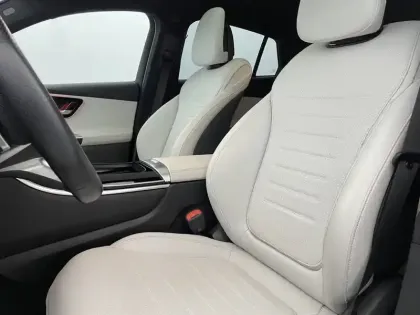 Photo 111 Mercedes Classe GLC GLC Coupe 300 de Hybrid EQ 9G-Tronic 4Matic