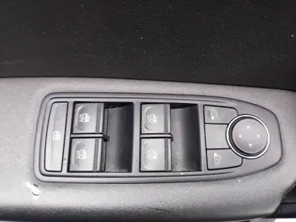 Photo 55 Renault Captur Gén. II (HJB) Ph1 NG Evolution 5