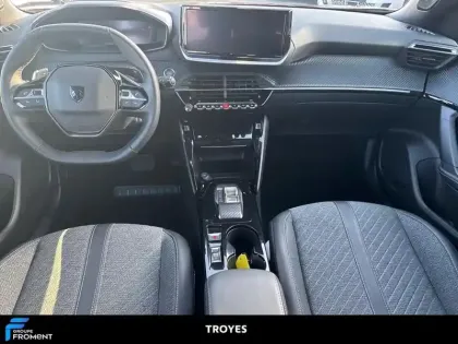 Photo 7 Peugeot 2008 PureTech 130 S&S EAT8 Allure