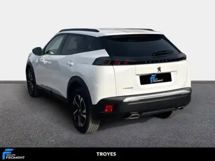 Photo 6 Peugeot 2008 PureTech 130 S&S EAT8 Roadtrip