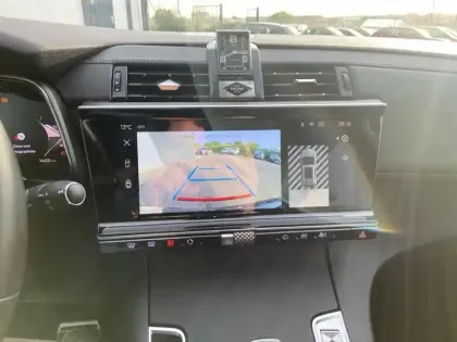 Photo 25 DS DS 7  BlueHDi 130 EAT8 Etoile