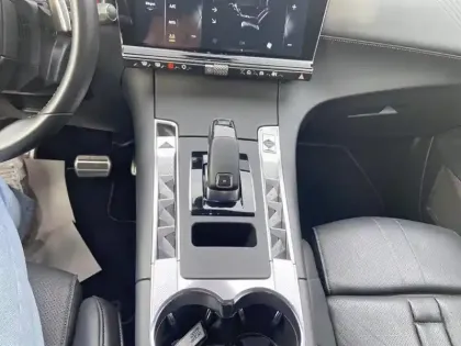 Photo 21 DS DS 7  BlueHDi 130 EAT8 Etoile