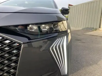 Photo 13 DS DS 7  BlueHDi 130 EAT8 Etoile