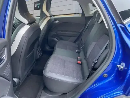 Photo 22 Renault Captur  TCe 130 EDC FAP Intens