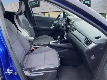 Photo 8 Renault Captur  TCe 130 EDC FAP Intens