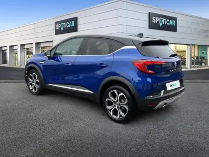 Photo 29 Renault Captur  TCe 130 EDC FAP Intens