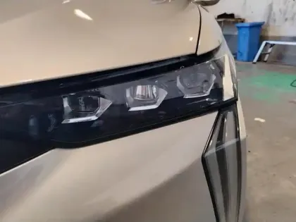 Photo 13 DS DS 4  PureTech 180 EAT8 Performance Line