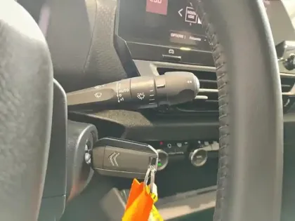 Photo 17 Citroën C4  BlueHDi 130 S&S EAT8 Feel Pack