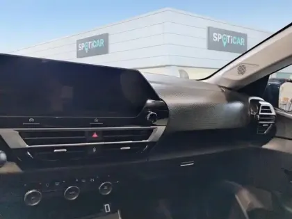 Photo 21 Citroën C4  BlueHDi 130 S&S EAT8 Feel Pack