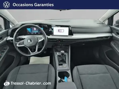 Photo 9 Volkswagen Golf Gén. VIII Ph1 Life 5