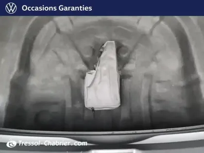 Photo 26 Volkswagen Golf Gén. VIII Ph1 Life 5