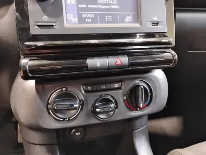 Photo 12 Citroën C3  PureTech 83 S&S BVM5 YOU!