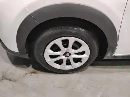 Photo 14 Citroën C3  PureTech 83 S&S BVM5 YOU!