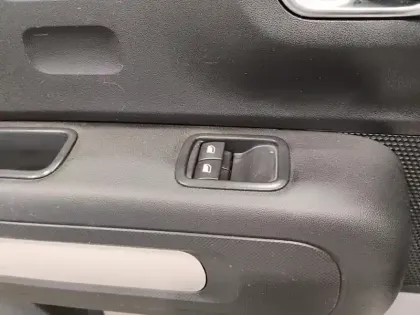 Photo 19 Citroën C3  PureTech 83 S&S BVM5 YOU!