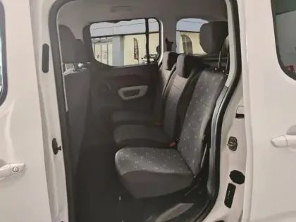 Photo 22 Citroën Berlingo  Taille M BlueHDi 130 S&S BVM6 Shine