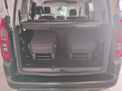Photo 7 Citroën Berlingo  Taille M BlueHDi 130 S&S BVM6 Shine