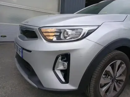 Photo 13 Kia Stonic  1.0 T-GDi 100 ch ISG BVM5 Active