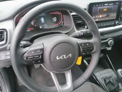 Photo 11 Kia Stonic  1.0 T-GDi 100 ch ISG BVM5 Active
