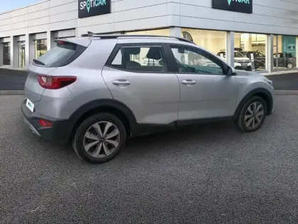 Photo 27 Kia Stonic  1.0 T-GDi 100 ch ISG BVM5 Active