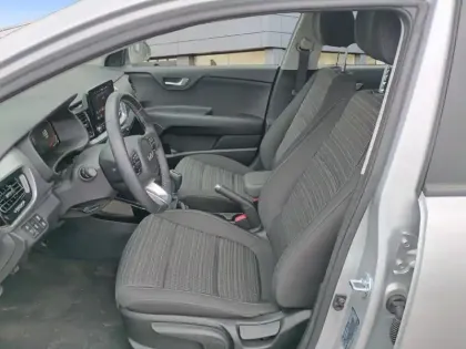 Photo 8 Kia Stonic  1.0 T-GDi 100 ch ISG BVM5 Active