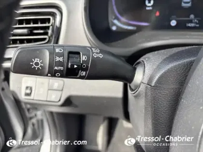 Photo 16 Kia Stonic  1.0 T-GDi 100 ch ISG BVM5 Active