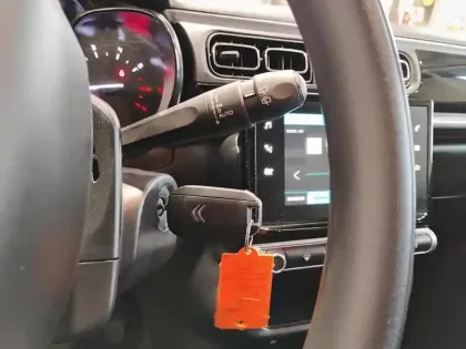 Photo 17 Citroën C3  PureTech 83 ch BVM5 Max