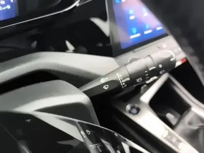 Photo 17 Peugeot 308 Gén. III Ph1 Active Pack 5