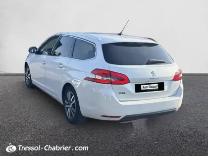Photo 29 Peugeot 308  SW PureTech 130ch S&S EAT8 Allure