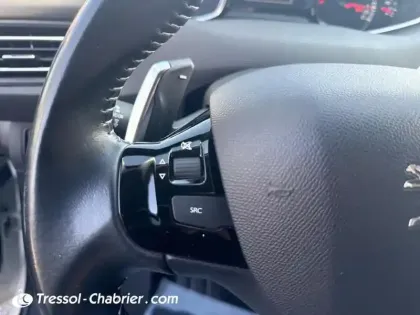 Photo 18 Peugeot 308  SW PureTech 130ch S&S EAT8 Allure