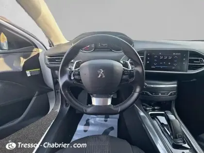 Photo 11 Peugeot 308  SW PureTech 130ch S&S EAT8 Allure