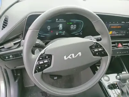 Photo 11 Kia Niro  1.6 GDi 129 ch HEV DCT6 Active